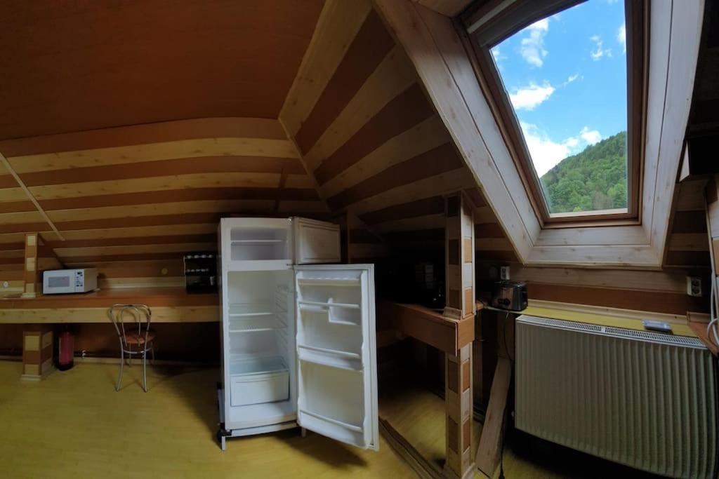 Casa Petruta Dambovicioara Hotel Podu Dimbovitei Bagian luar foto